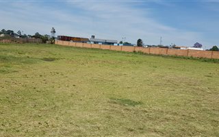 2 ha Farm in Pomona AH