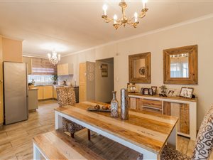 3 Bed House in Westdene