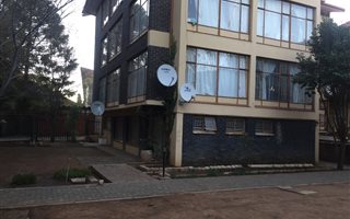 2 Bedroom Flat in Naval Hill