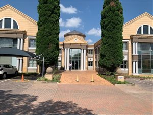 253 m² Commercial space in Sunninghill