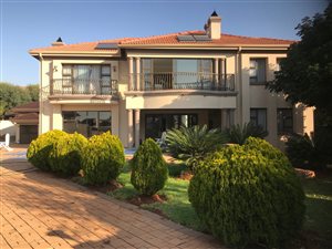 6 Bed House in Zambezi Country Estate