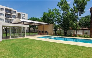 2 Bedroom Apartment in Bedfordview