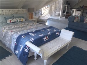Loft in Grotto Bay