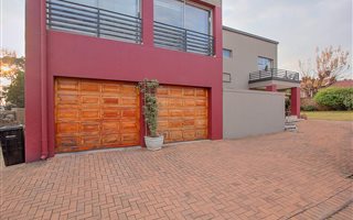 3 Bedroom House in Farrarmere