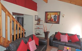 2 Bedroom Duplex in Willow Park Manor