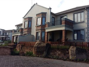 2 Bed Apartment in Randpark Ridge