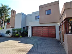 3 Bed Cluster in Oriel
