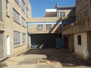 2386 m² Industrial space in Strydompark