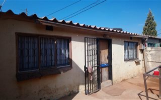 2 Bedroom House in Bram Fisherville