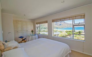 3 Bedroom Apartment in Hout Bay and surrounds