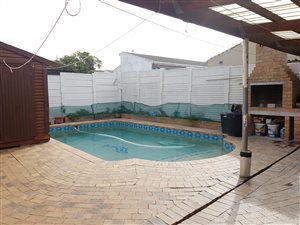 3 Bed House in Strandfontein
