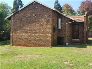 2 Bed House in Birch Acres