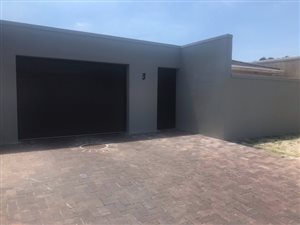 2 Bed House in Retreat