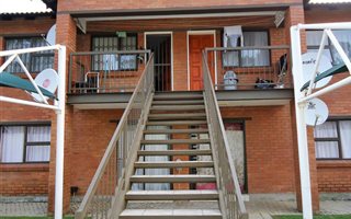 2 Bedroom Apartment in Anzac