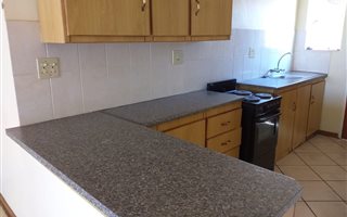 2 Bedroom Flat in Hadison Park