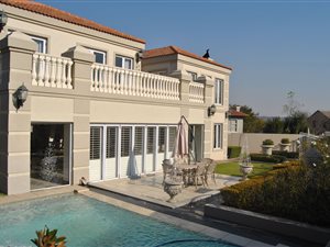 5 Bedroom House in Dainfern Valley