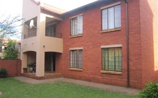 2 Bedroom Townhouse in Eco Park