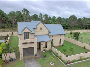 3 Bed House in Lorraine