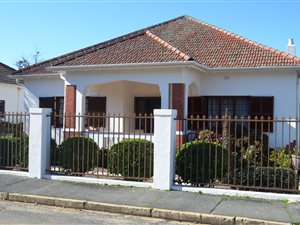 3 Bed House in Paarl Central West