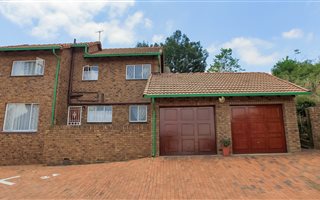 4 Bedroom Townhouse in Bassonia