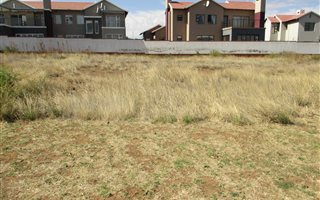 840 m² Land available in Wild Olive Estate