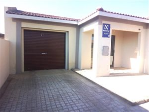 3 Bed House in Tsakane