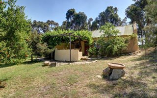 2 Bedroom House in Bereaville