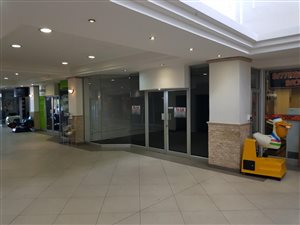 66 m² Commercial space in Sonstraal