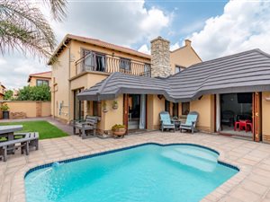 3 Bed Cluster in Hughes
