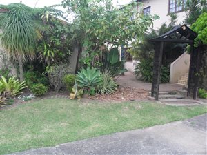 2 Bed Apartment in Port Edward
