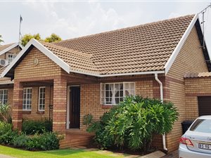 2 Bed Townhouse in Clubview