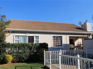 3 Bed Duet in Thatchfield