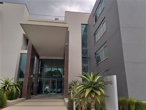 488 m² Commercial space in Bramley