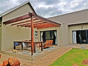 3 Bed House in Seasons Lifestyle Estate