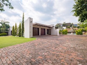 4 Bed House in Constantia Kloof