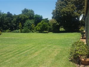 350 m² Commercial space in Monavoni AH