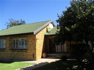 6 Bed House in Rietkuil