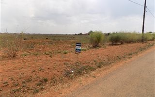 2032 m² Land available in Henley on Klip