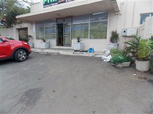 294 m² Commercial space in Bluff