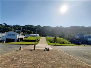 3.5 ha Land available in Umdloti Beach