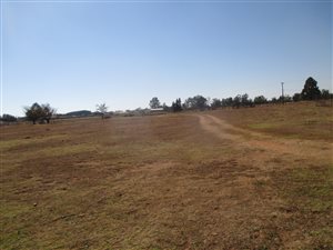 2.2 ha Land available in Valley Settlements AH