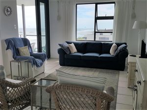 2 Bed Apartment in Bloubergstrand
