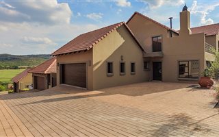 4 Bedroom House in Xanadu
