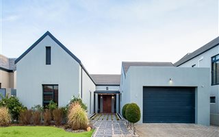 4 Bedroom House in Klein Parys