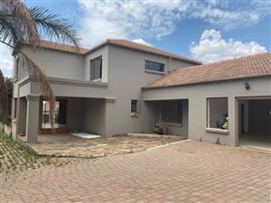 1 ha Farm in Ruimsig