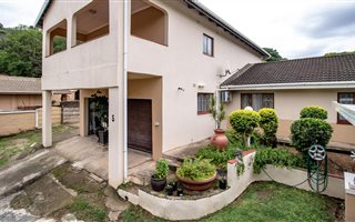 3 Bedroom House in Escombe