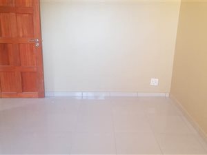 3 Bed Garden Cottage in Fourways