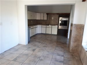 3 Bed House in Oberholzer