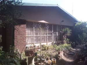 4 Bed House in Vanderbijlpark CE3