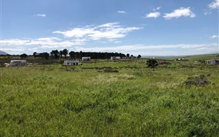 1000 m² Land available in Bot River